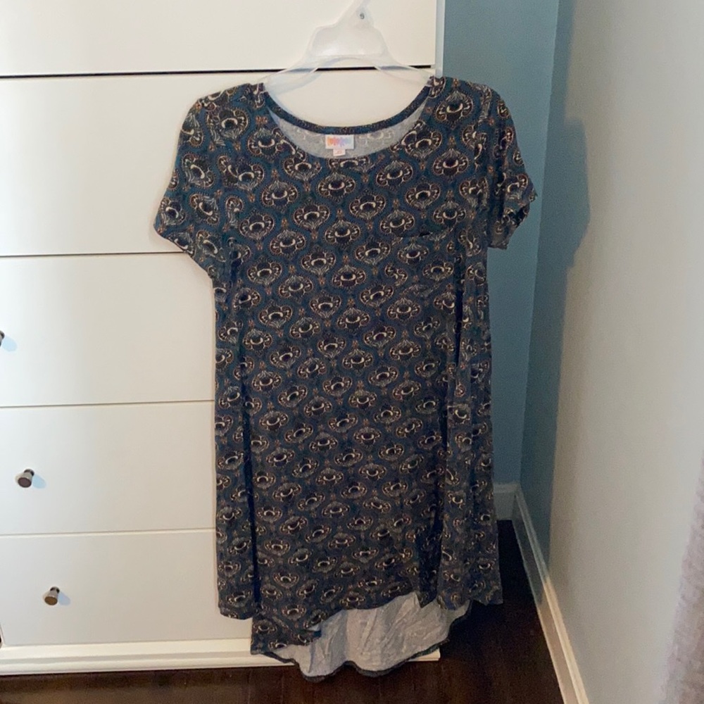 Lularoe Carly swing high low dress